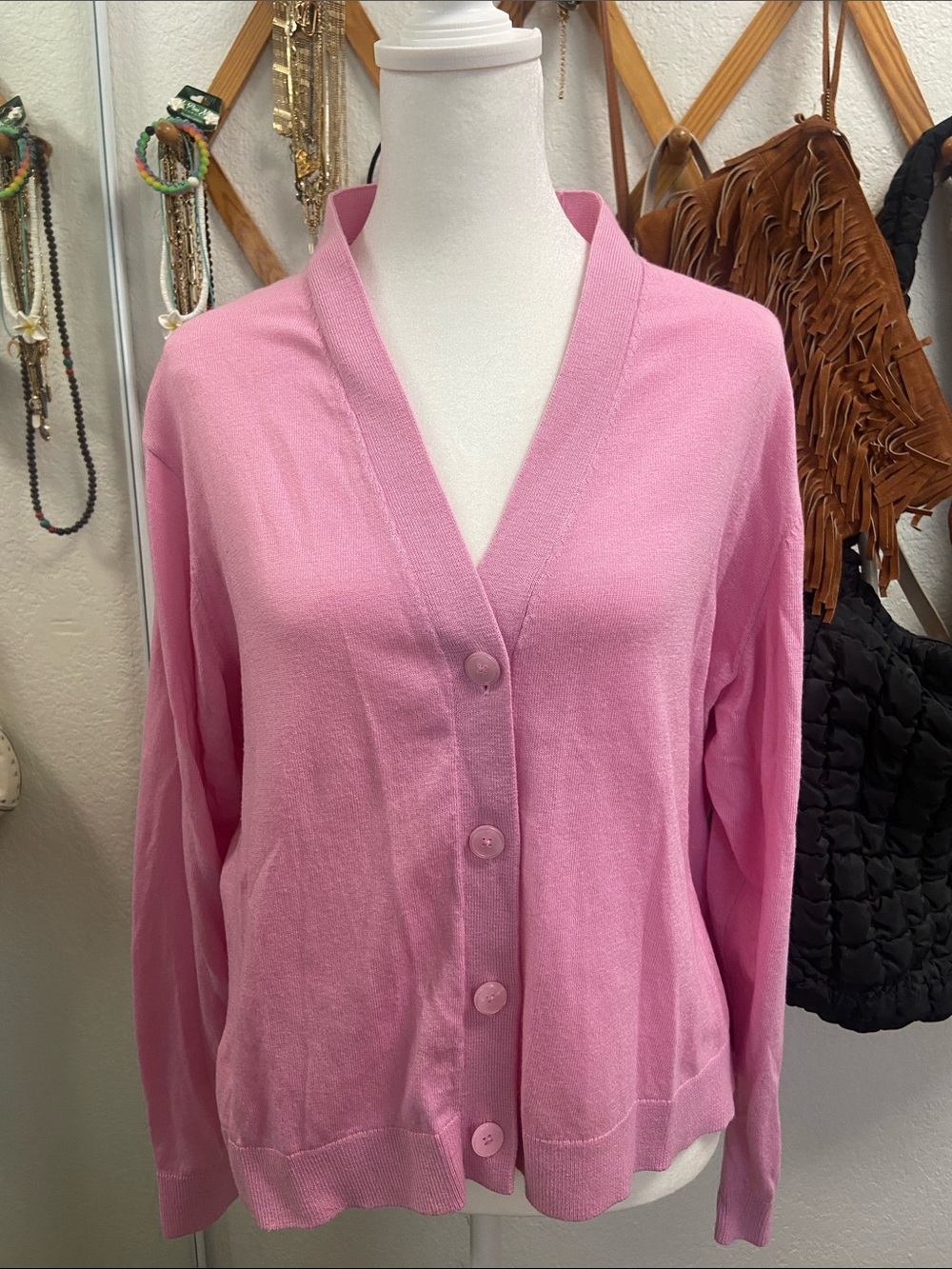 Classic Pink Button-Front Women’s cardigan. Sz XL